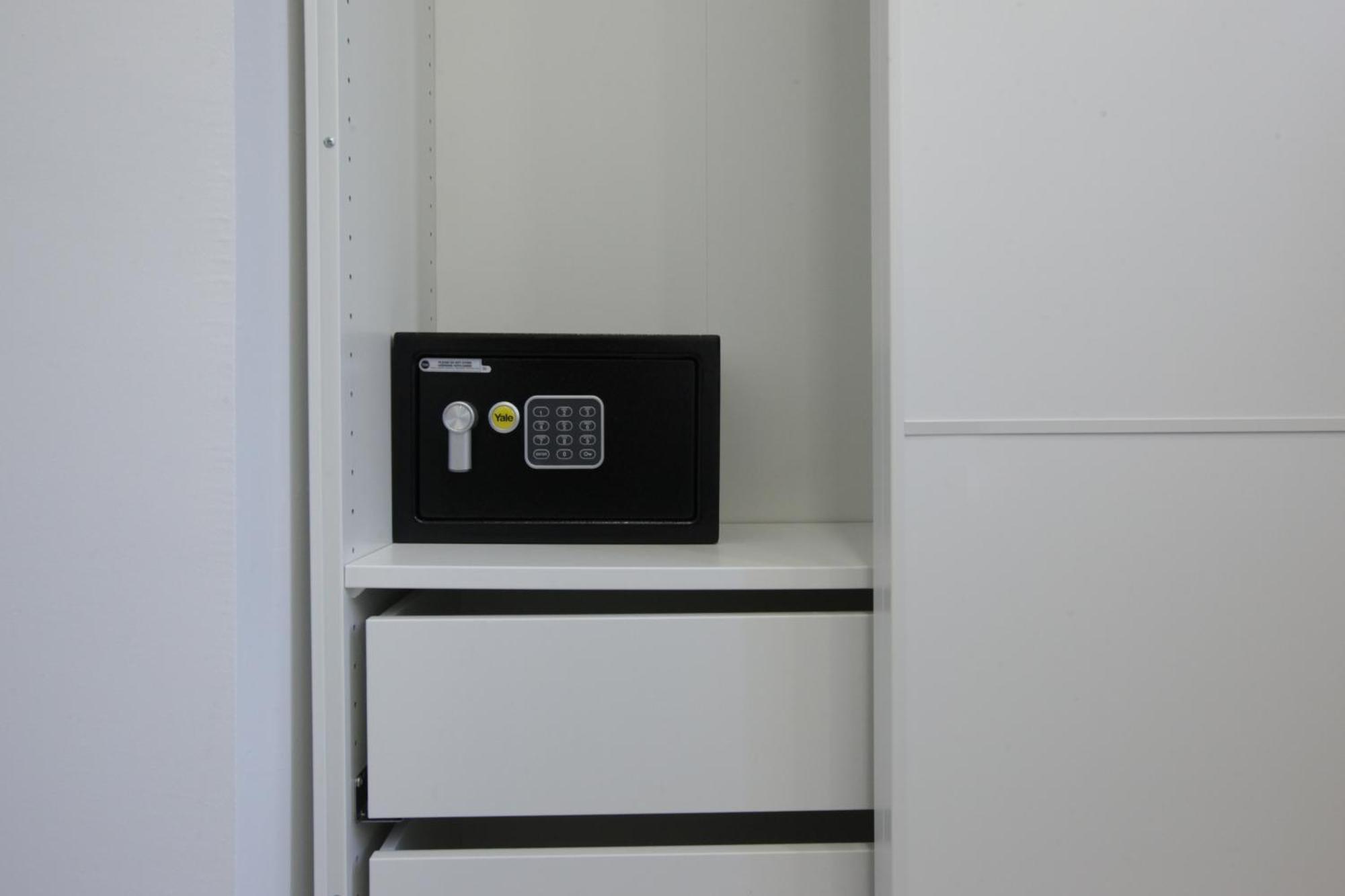 Amazing Apartment In City Center With Balcony Milano Exteriör bild
